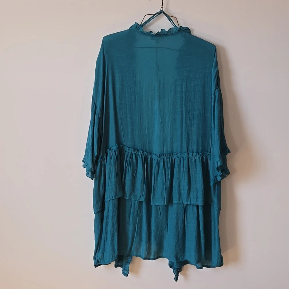 Easel Teal Ruffled Duster - Picture 3 of 3